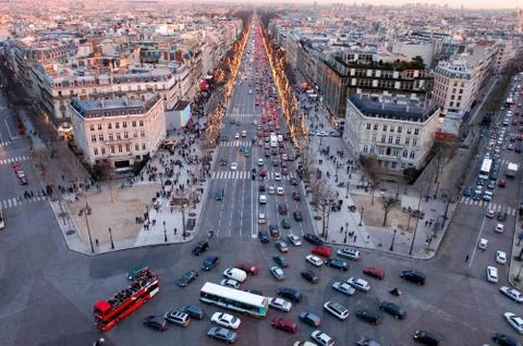 Sunset at Champ Elysee on Paris Foto stock
