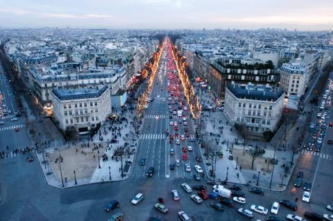 Sunset at Champ Elysee on Paris 스톡 사진