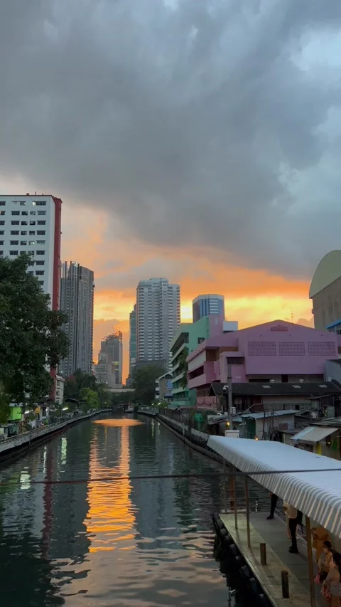 Sunset In the city Stock Footage 221629187