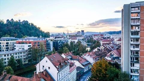Sunset in a city timelapse 스톡 동영상 97378716