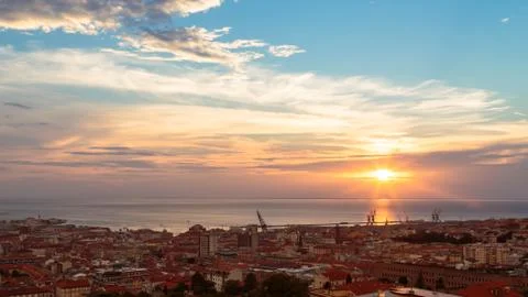 Sunset on the city of Trieste Foto stock