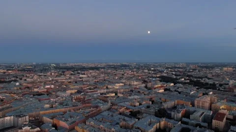 Sunset cityscape view, panoramic view of Saint Petersburg at dusk 库存影片 319866170