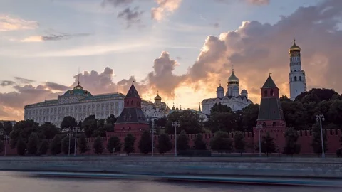 Sunset Clouds above Grand Kremlin Palace, and Churches of Moscow Kremlin. Stock Footage 109173592