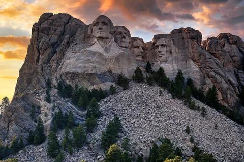 Sunset Clouds on Mount Rushmore, Mount Rushmore National Memorial, South Dakota Stock Photos