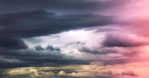 The sunset with clouds on Pacific ocean Stock Photos