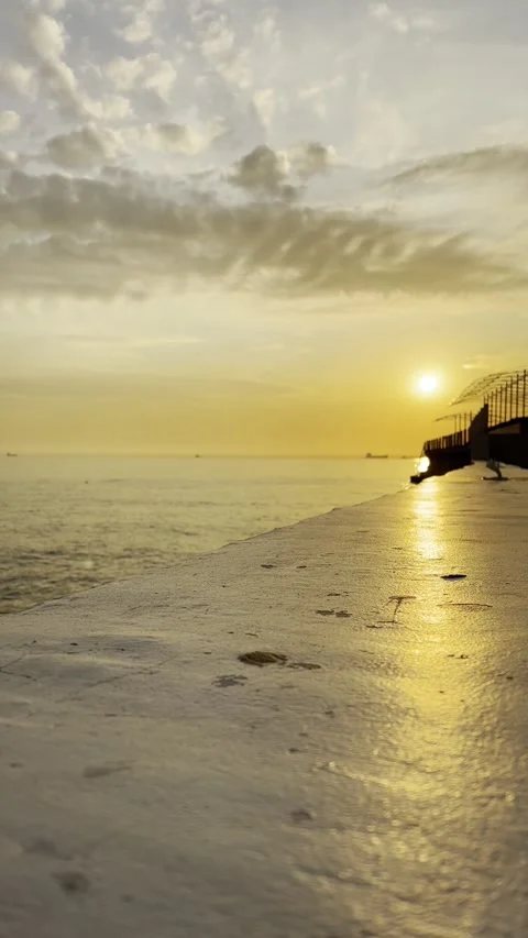 SUNSET, CLOUDS, SEA VIEW Vídeo Stock 250012388