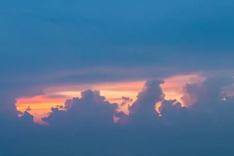 The sunset clouds sunset glow with stormy cloud, colorful sky and clouds a... Foto stock