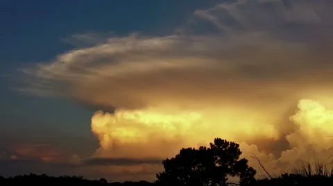 Sunset Clouds Timelapse 076 (2160p 23.976) Video stock 60241149
