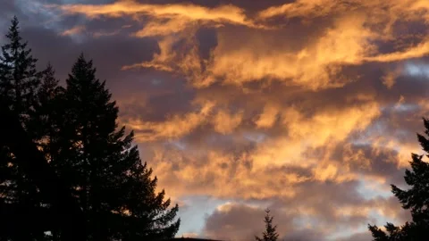 Sunset clouds timelapse 動画素材 276851595