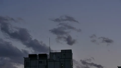 Sunset cloudscape variation over the buildings of Tokyo. Vídeos de archivo 61806454