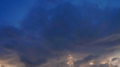 Sunset in the cloudy sky Vidéo 24996354