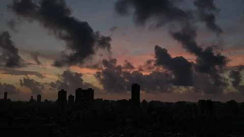 Sunset with could in Mumbai Stock-Footage 134316929