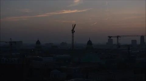 Sunset with cranes 库存影片 47669553