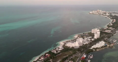 Sunset on the crystal-clear waters of the Riviera Maya Stock Footage 310865982