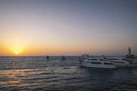 Sunset at Daedalus reef in the middle of the Red Sea, Egypt Foto stock