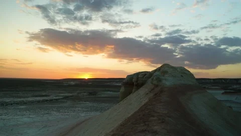 Sunset in the desert in kazakhstan, time laps Stock Footage 151947408