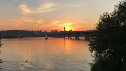 Sunset on Dnepr river. Stock Footage 95398756