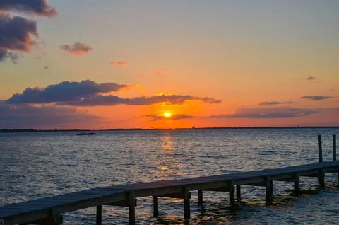 Sunset by the Dock 库存照片