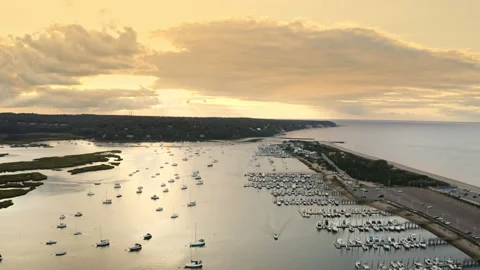 Sunset at docks in the Hamptons clip2 Vídeos de archivo 141150063
