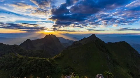 Sunset Doi Luang Chiang Dao Mountians Landmark Nature Travel Place Of Chiang Mai Vidéo 101343985