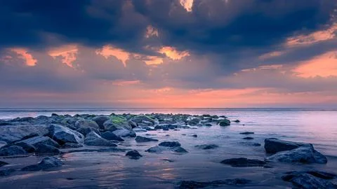 Sunset with dramatic cloudscape Foto stock