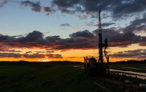 Sunset Drill Rig Foto stock