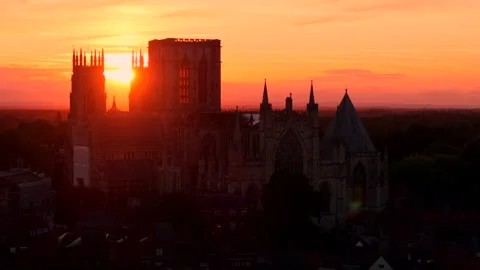 Sunset drone view of York Minster Cathedral in England Stock-Footage 343725142