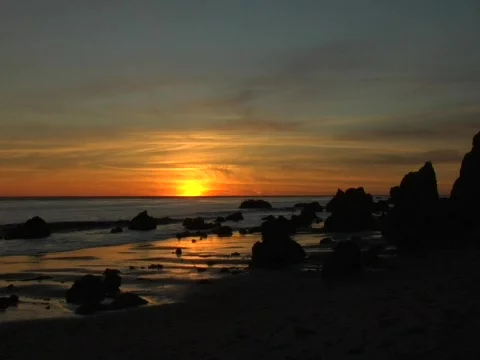 Sunset at El Matador Beach Stock Footage 305100