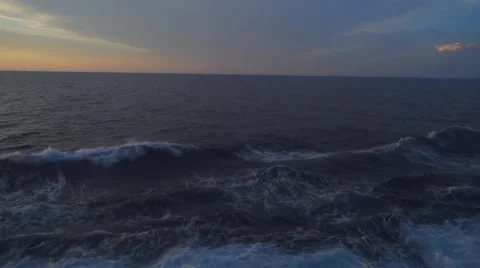 Sunset Evening waves 2 Stockbeeldmateriaal 53039803