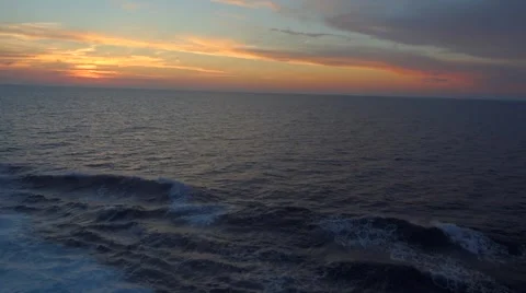 Sunset Evening waves 5 Stockbeeldmateriaal 53040837