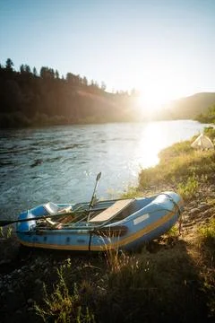 Sunset Float with Summer Vibes 스톡 사진