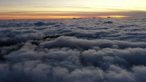 Sunset flying in the clouds 2 Video stock 121531372