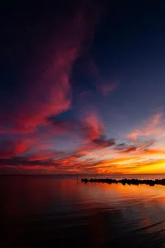 Sunset at Fort Beach park 스톡 사진