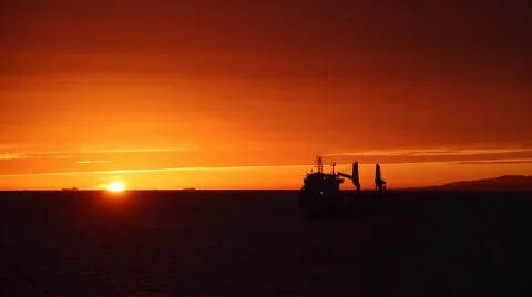 Sunset at Gibraltar strait Video stock 68037940