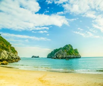 Sunset in Ha Long Bay Stock Photos