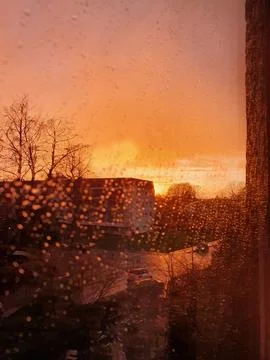 Sunset in Hamburg while it is raining 스톡 사진