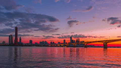 Sunset at Han river and bridge in Seoul City,South Korea (Panning ) Stock Footage 145341439