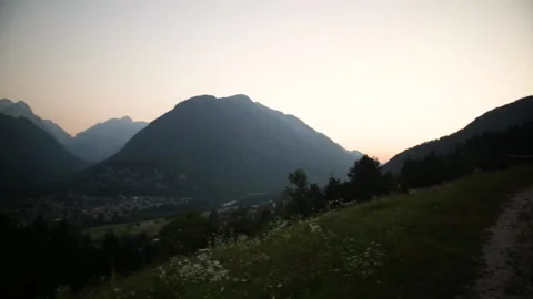 Sunset Hills Stock-Footage 152855065