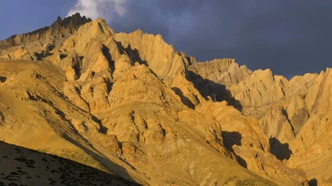 Sunset on himalayan mountains Stock Footage 128290381