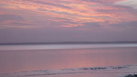 Sunset, Humber estuary, Hull Video stock 233003506