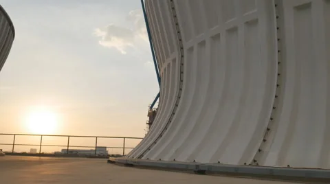 Sunset at industrial refinery plant , cooling tower area 스톡 동영상 57715053