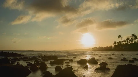 Sunset on Kauai, Time Lapse Stock-Footage 68821801