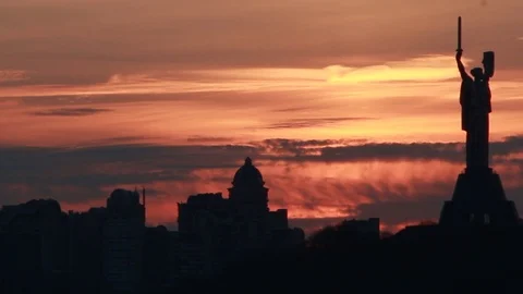 Sunset in Kiev. Ukraine Stockbeeldmateriaal 112816941