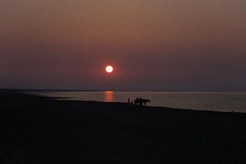 Sunset on a lake in Mongolia Fotos Stock