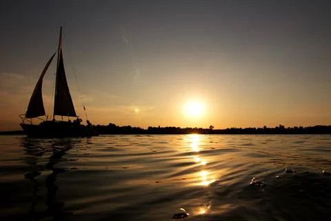 Sunset on the lake Fotos Stock