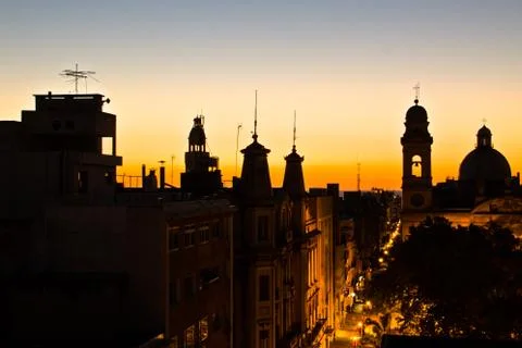 Sunset light in Montevideo with great perspective to the skyline. Buildings.. Fotos de archivo