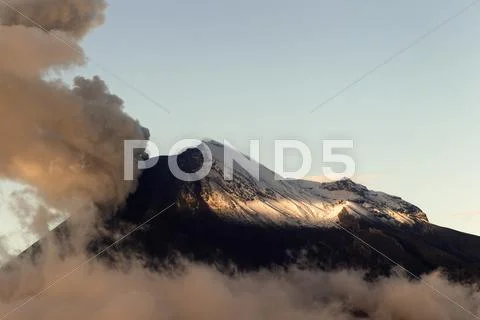 Sunset Light Over Tungurahua Volcano Erupting View From Chimborazo County Stock Photos