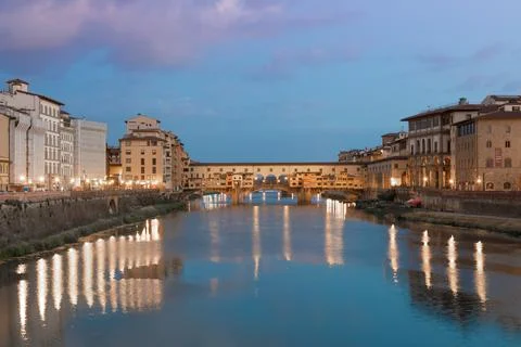 Sunset light on Ponte Vecchio - Old Bridge - in Florence, Italy. Stock-Fotos