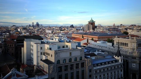 Sunset Light Time Lapse Aerial View of Madrid Skyline Apartments Buildings Roofs 스톡 동영상 109312535