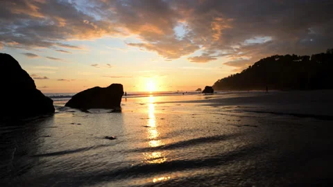 Sunset at Manuel Antonio beach Stock Footage 235555797